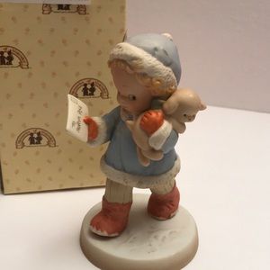 Vintage Memories of Yesterday - Hope Santa Is Home